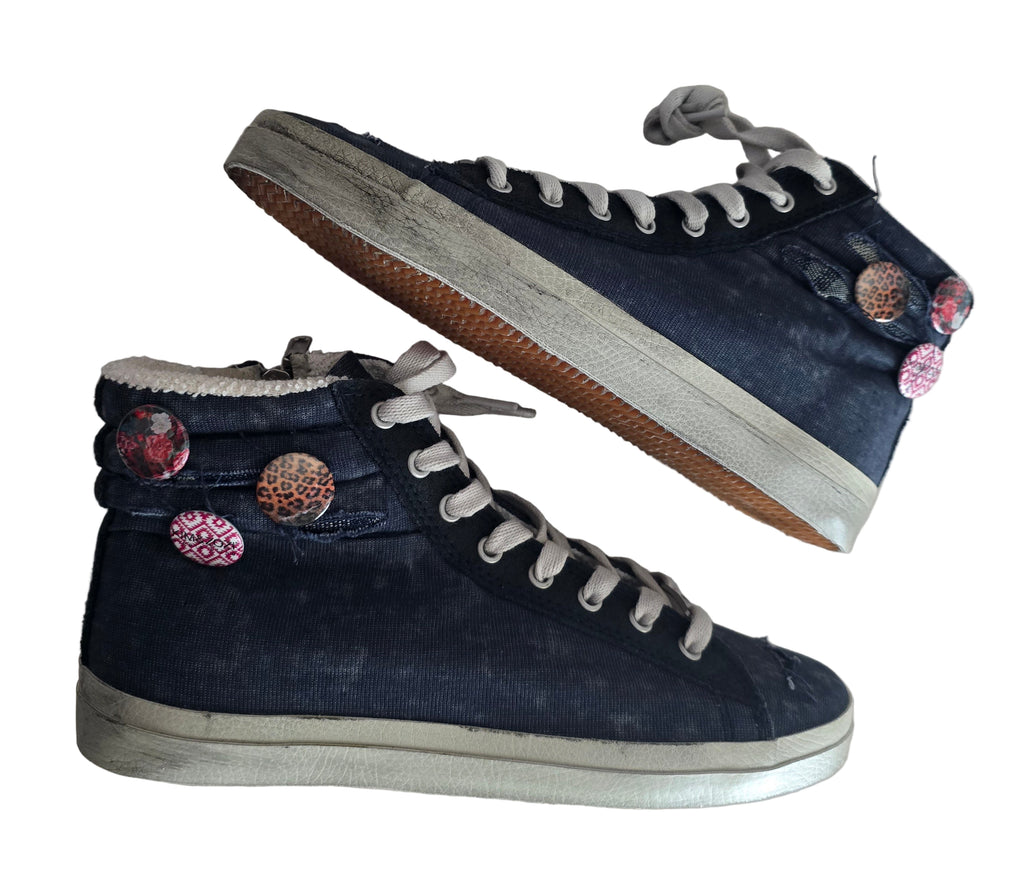 Distress Sneakers